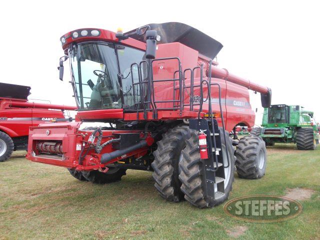 2011 CASE-IH 8120_1.jpg